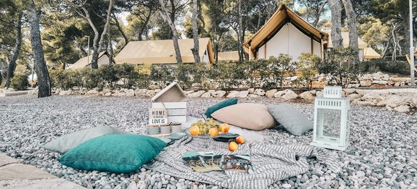 Comment choisir le camping idéal à Esparron de Verdon pour vos vacances ?