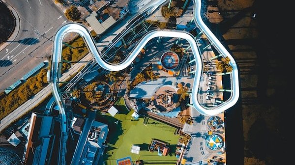 Quels sont les campings avec toboggans en Ardèche pour des vacances amusantes ?